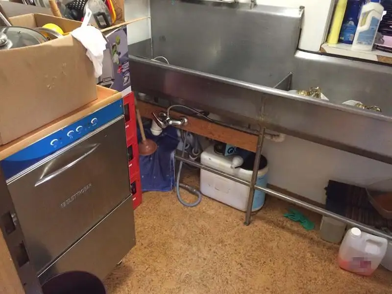 Containerskip til salgs