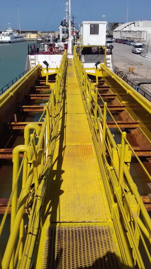 Dredge til salgs
