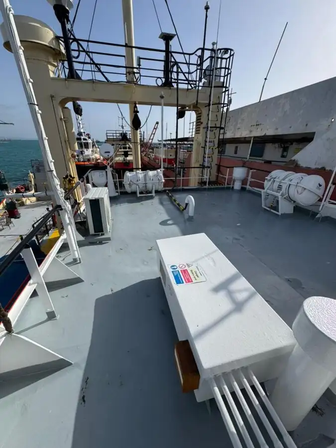 Containerskip til salgs