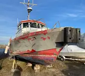 Brannbåt til salgs