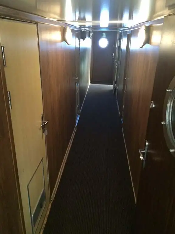 Containerskip til salgs