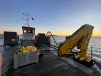 Multifunksjonsfartøy til salgs