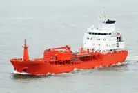 Oil/Chemical tanker til salgs