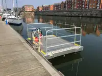 Containerskip til salgs