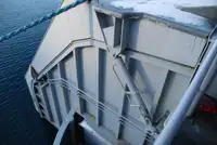 Landingsfartøy, tank til salgs