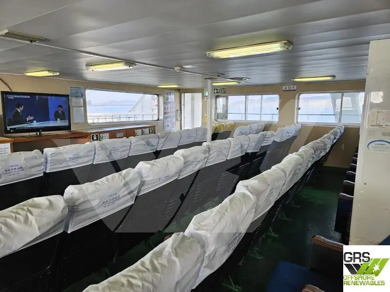 Landingsfartøy, tank til salgs