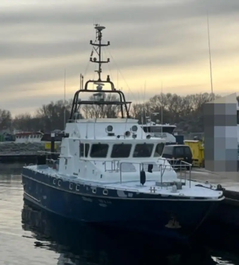 Patruljebåt til salgs