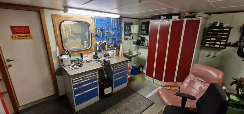 Bunkertanker til salgs