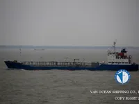 Olje-/kjemikalietanker til salgs