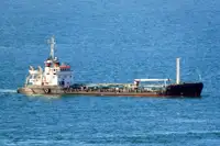 Oil/Chemical tanker til salgs