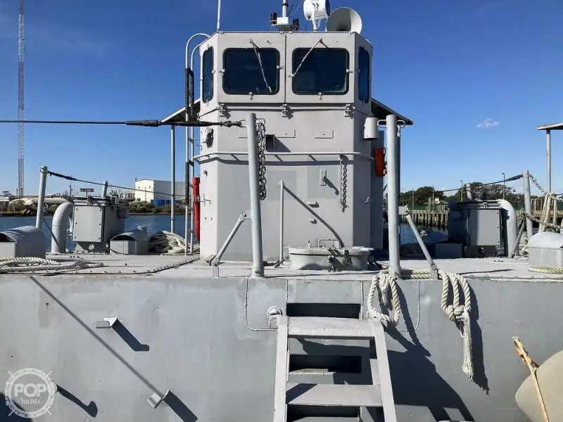 Landingsfartøy, tank til salgs