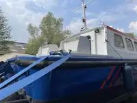 Patruljebåt til salgs