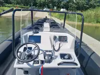 Containerskip til salgs