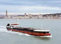 Oil/Chemical tanker til salgs