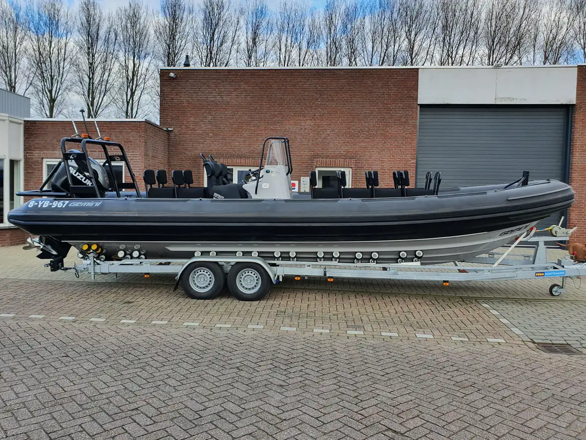 Containerskip til salgs