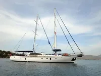 Yacht til salgs