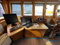 Containerskip til salgs