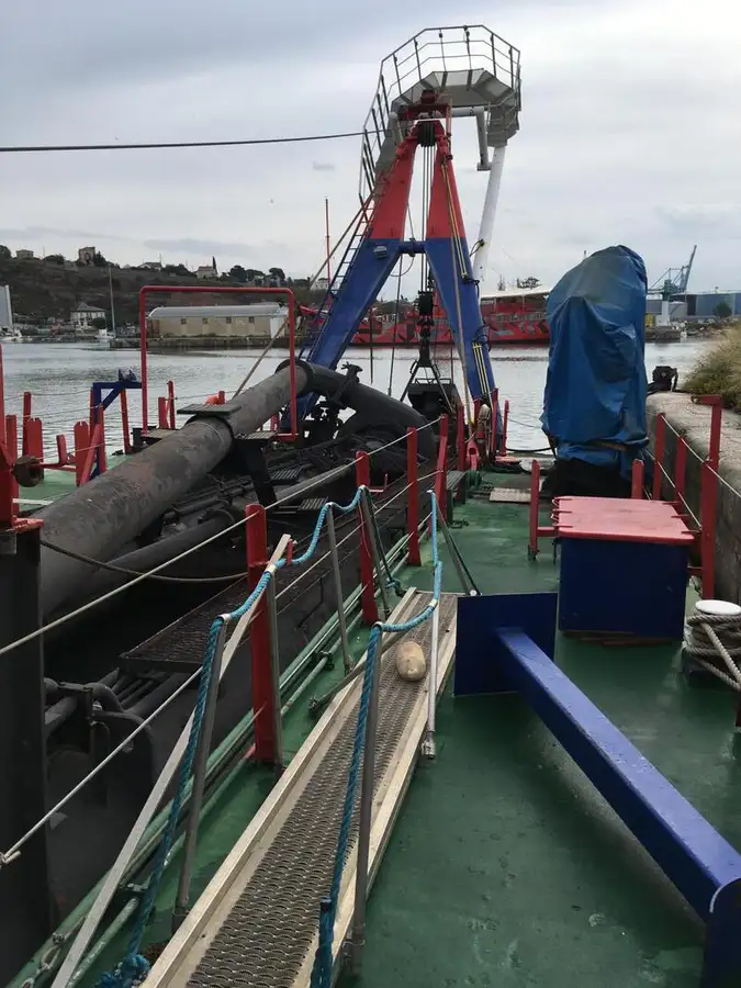 Dredge til salgs