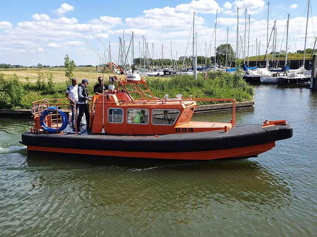 Containerskip til salgs