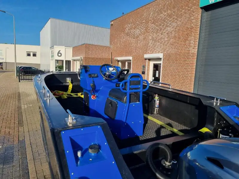 Containerskip til salgs