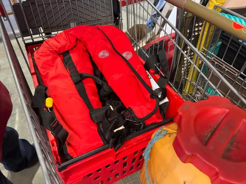 Arbeidsbåter til salgs
