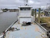 Forsyningsskip til salgs