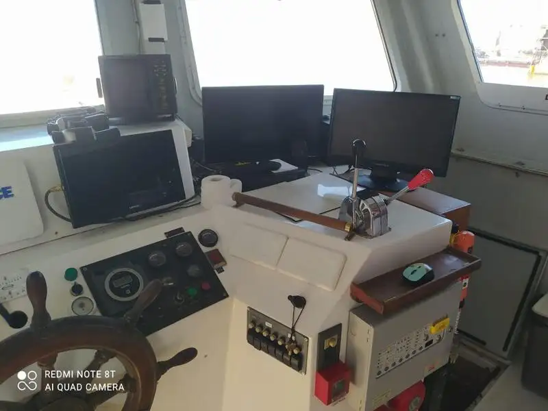 Arbeidsbåter til salgs