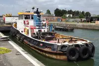 Slepebåt til salgs