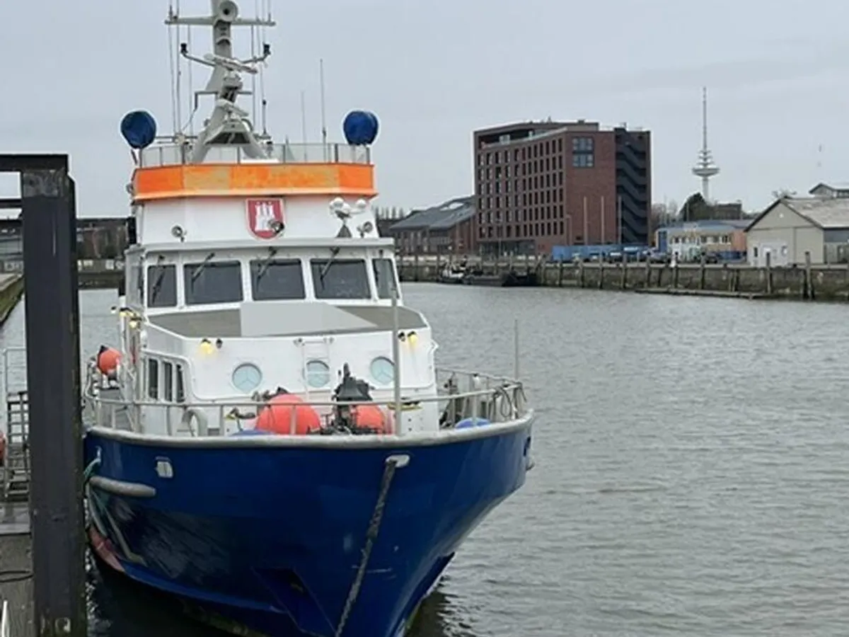 Patruljebåt til salgs