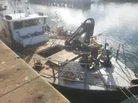 Arbeidsbåter til salgs