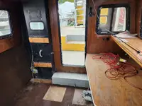 Arbeidsbåter til salgs