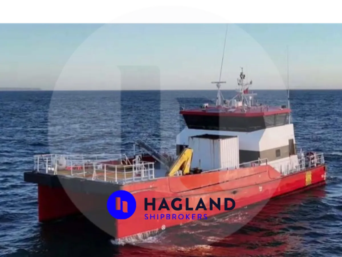 Mannskapsbåt til salgs