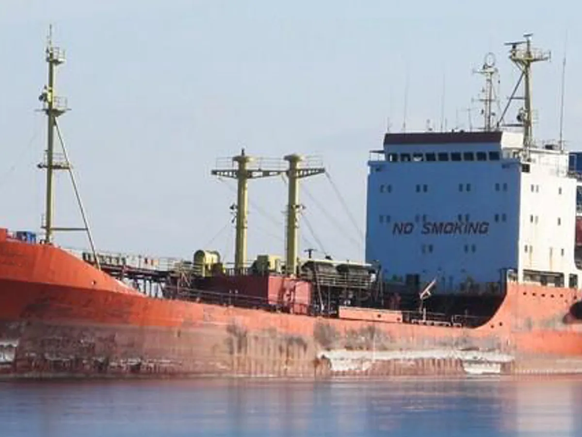 Olje-/kjemikalietanker til salgs