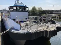 Containerskip til salgs