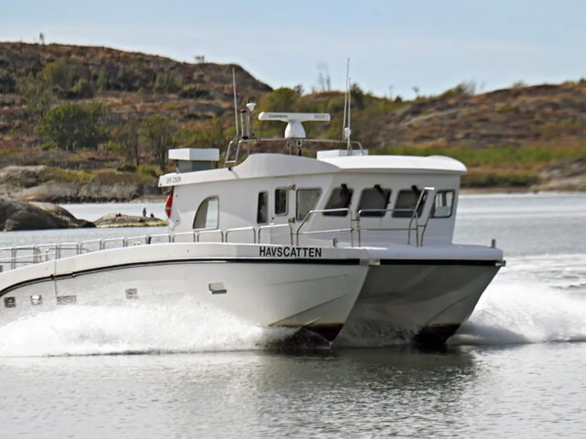 Katamaran til salgs