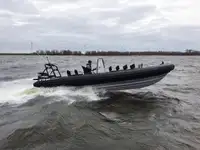 Containerskip til salgs