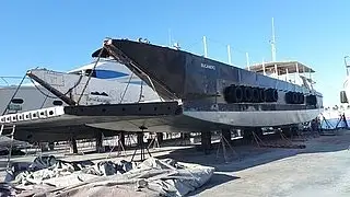 Landingsfartøy, tank til salgs