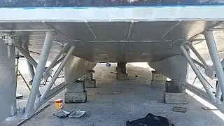 Landingsfartøy, tank til salgs