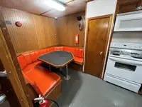 Mannskapsbåt til salgs
