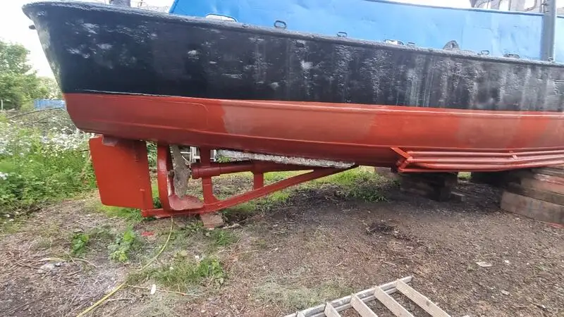 Arbeidsbåter til salgs