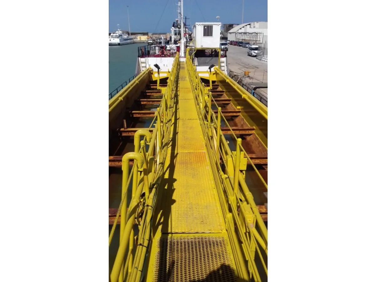 Dredge til salgs