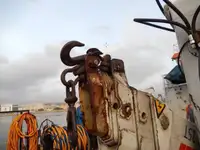 Arbeidsbåter til salgs