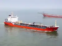 Oil/Chemical tanker til salgs