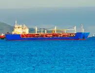 Oil/Chemical tanker til salgs