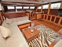 Yacht til salgs