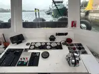 Arbeidsbåter til salgs