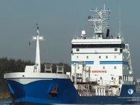Olje-/kjemikalietanker til salgs
