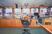 Arbeidsbåter til salgs