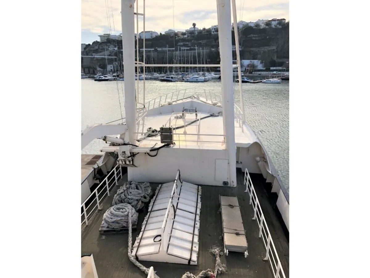 Yacht til salgs