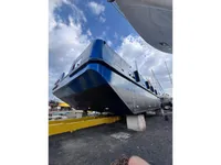 Containerskip til salgs